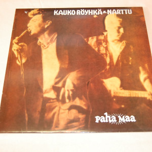 Kauko Röyhkä & Narttu Paha maa